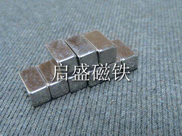 強力磁鐵 (2)